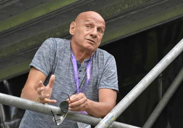 1695820551388064083.jpg 1695820541.jpg