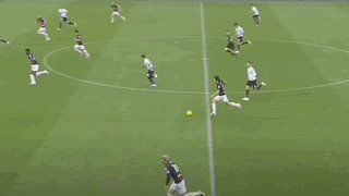 开云体育入口-【意甲】定位球连续丢球，AC米兰客场0比2不敌保级队