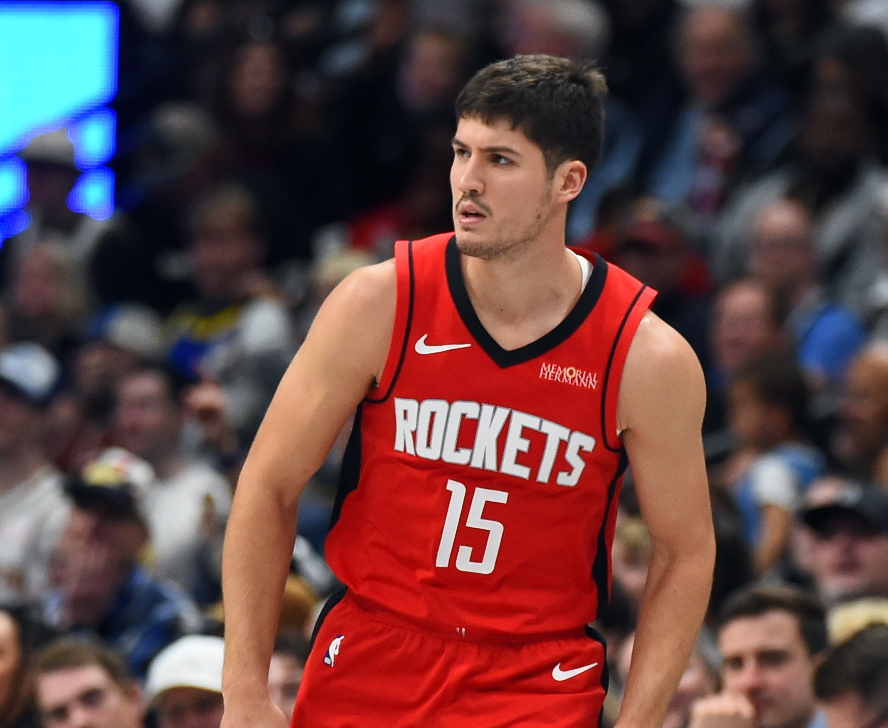 开云体育官网-火箭111-106马刺 球员评价：4人优秀，5人及格