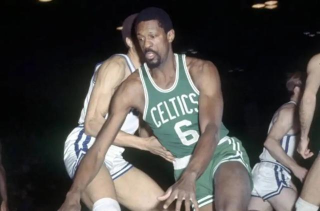 开云体育在线-NBA永久退役拉塞尔6号球衣 热火詹姆斯将特殊处理