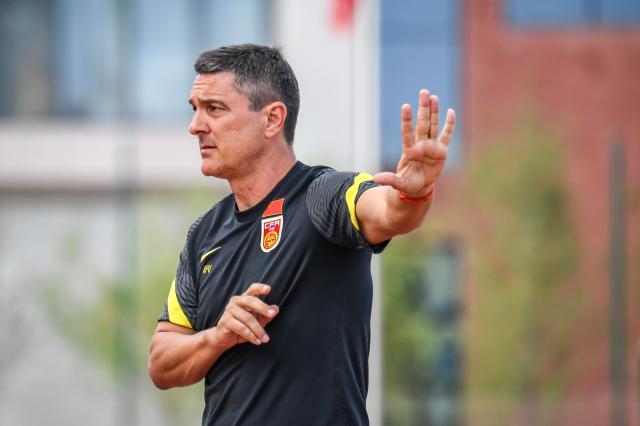 开云体育官网-目标打进U19亚预赛决赛圈 U19国青将整队踢中乙？