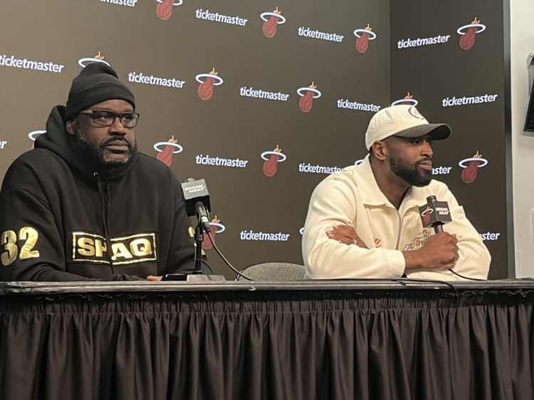 恍如隔世！奥尼尔和韦德出席热火夺冠20周年纪念活动新闻发布会