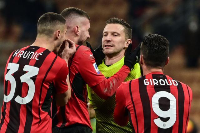 开云体育登录-梁熙明：嫩哨让米兰3分变0分 有利是个技术活