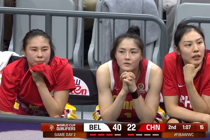 中国女篮：张子宇20+11爆发，韩旭李月汝半场15中1，首场失利|投篮|杨舒予|王佳琪|比利时|比利时女篮_新浪体育_新浪新闻