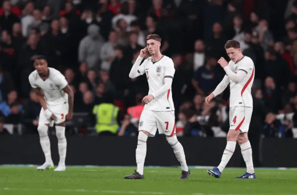 开云体育中国-李-迪克森：帕尔默丢球不回追做得不够，福登踢伪9也没奏效